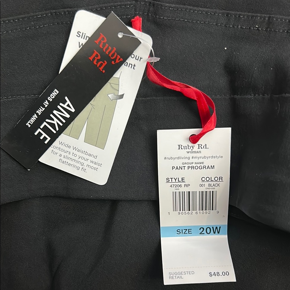 Ruby Rd. Charcoal Cropped Pants - Picture 3 of 3